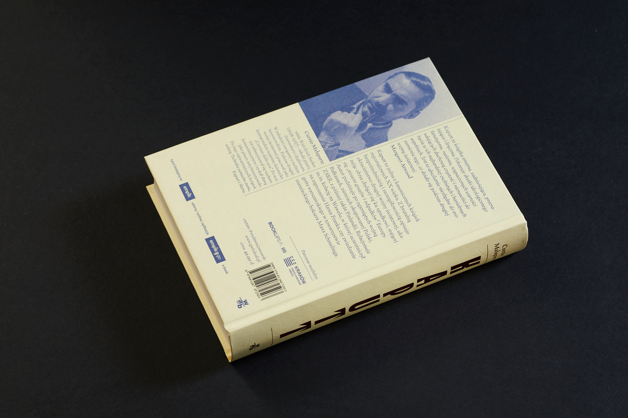 Kaputt_0100_fot.Basia_Budniak_m‑2