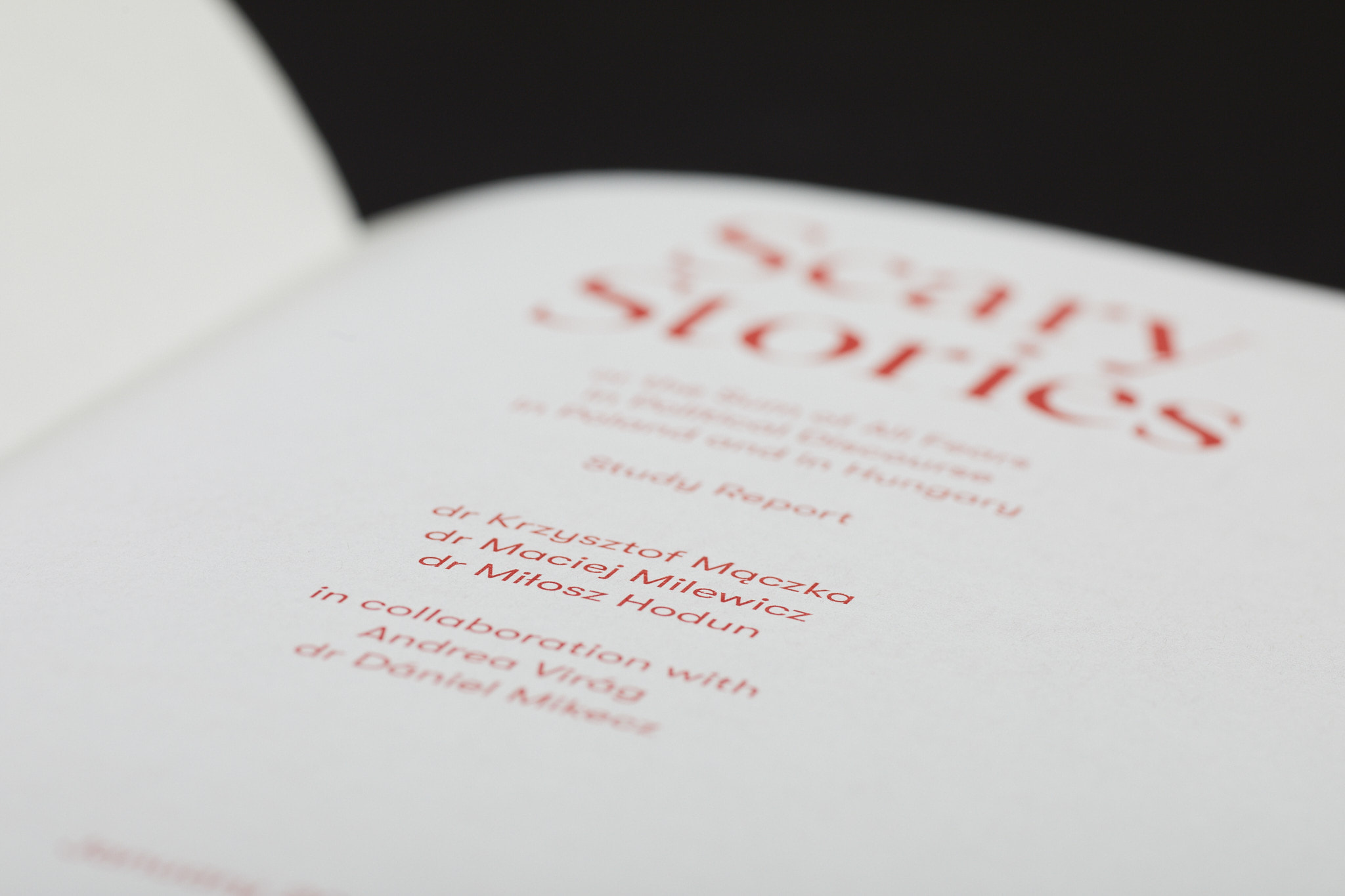 Scary_stories_typo-MarcinHernas_fotBasia_BudniakSCARY-Stories_1339m