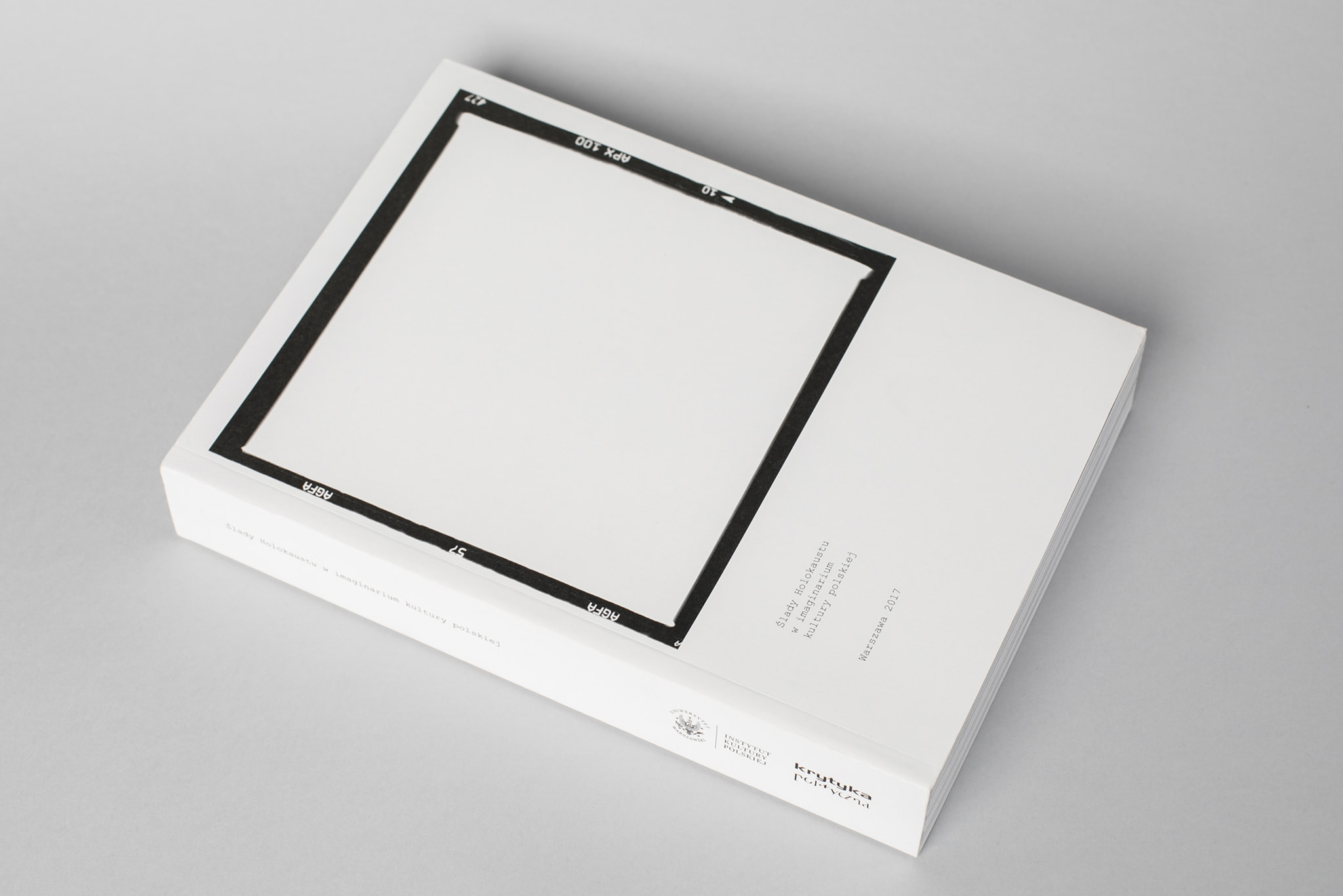 Tessera_Sladami_Holokaustu_4884m